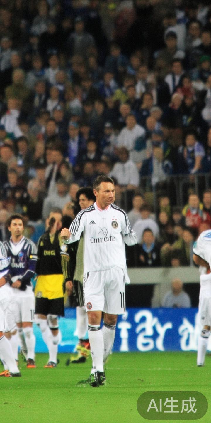 2024三亿体育欧洲杯明星球员全面盘点与精彩瞬间回顾 欧洲杯作为欧洲足球最高水平的盛会,汇聚了来自欧洲各